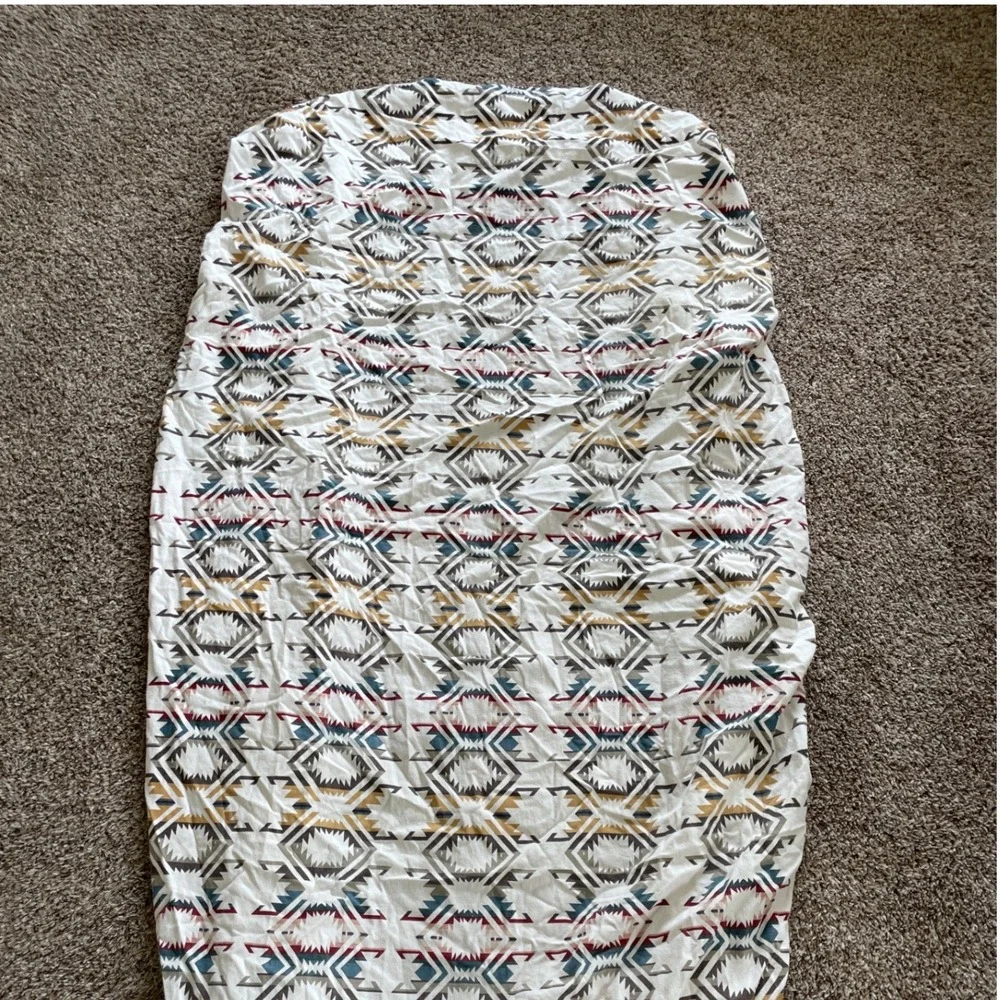 Pendleton Southwestern Geometric Cotton Fitted Sheet White Blue Red Twin